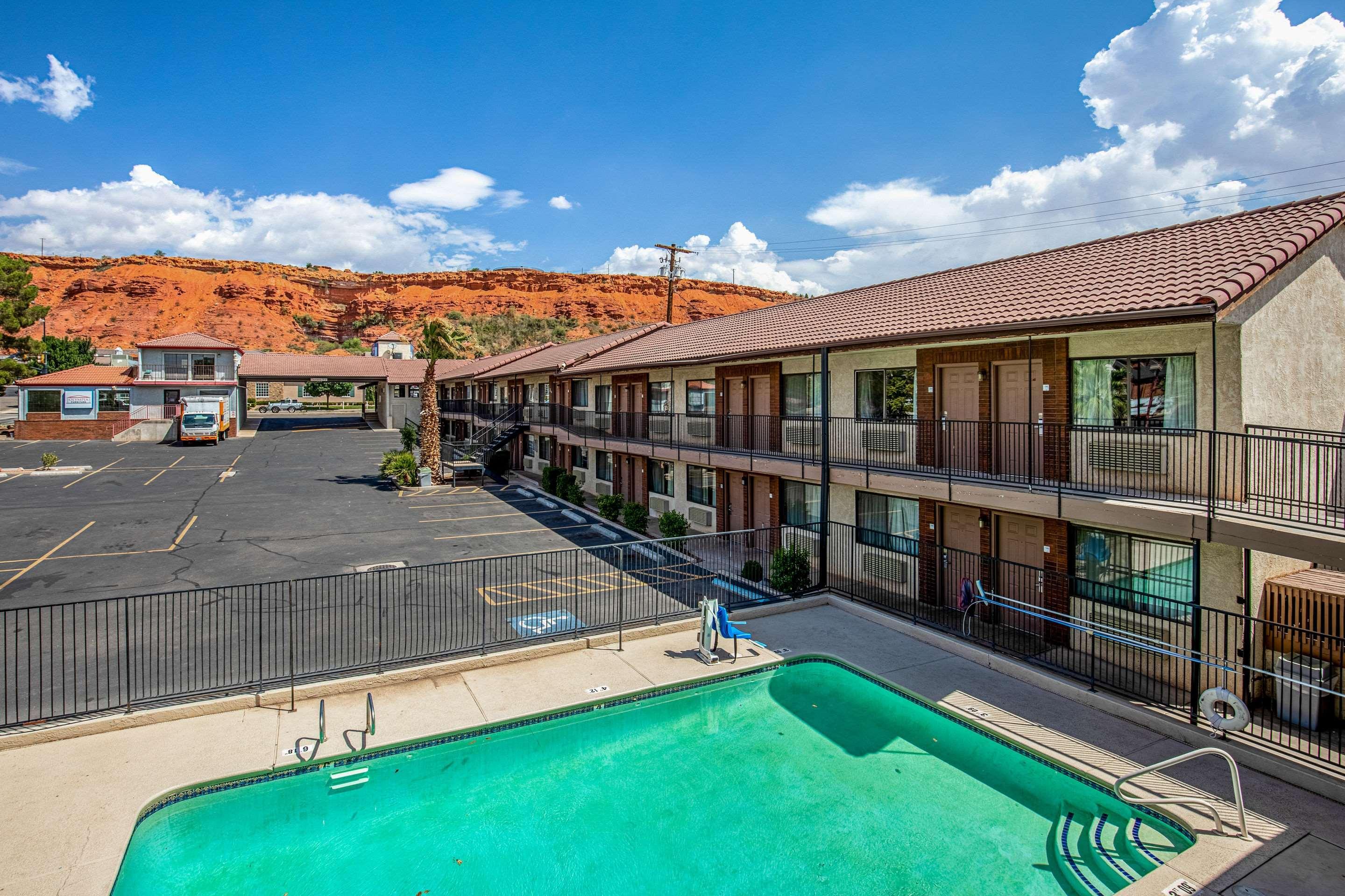 Rodeway Inn St. George Exteriér fotografie