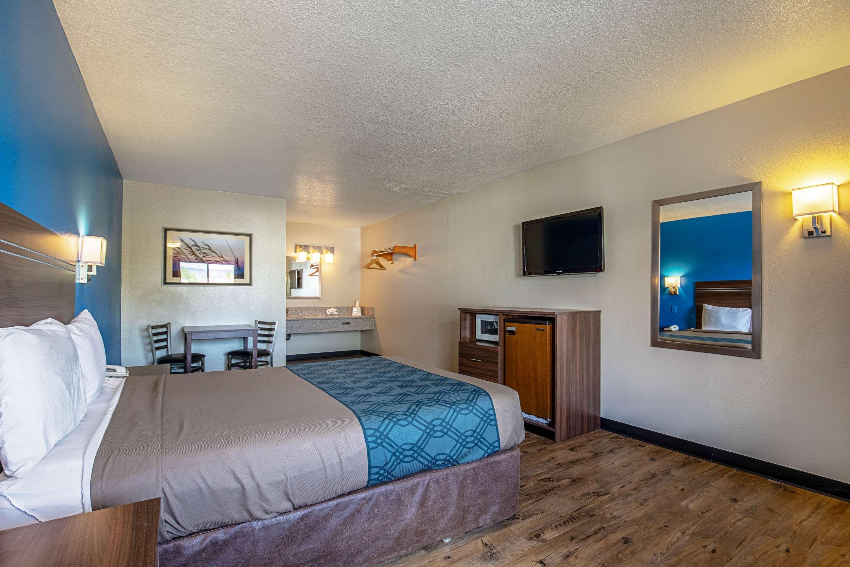 Rodeway Inn St. George Exteriér fotografie